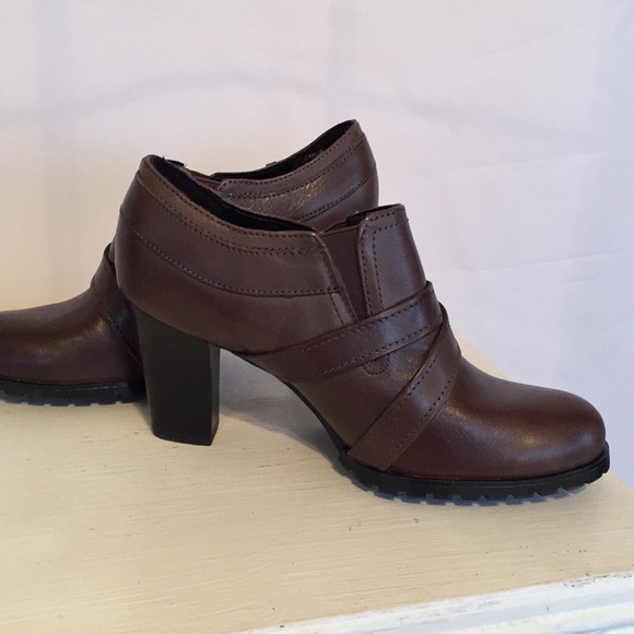 Audrey Brooke Brown Heeled Booties - Picture 2 of 5
